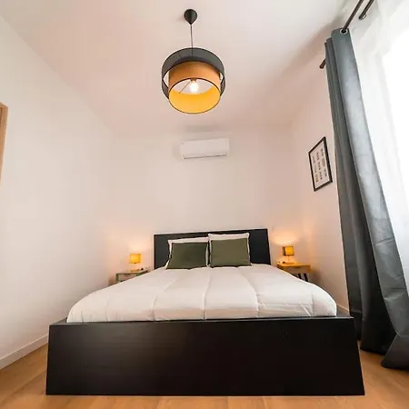 L'hedoniste, Elegant T2, Clim, Centre Lägenhet